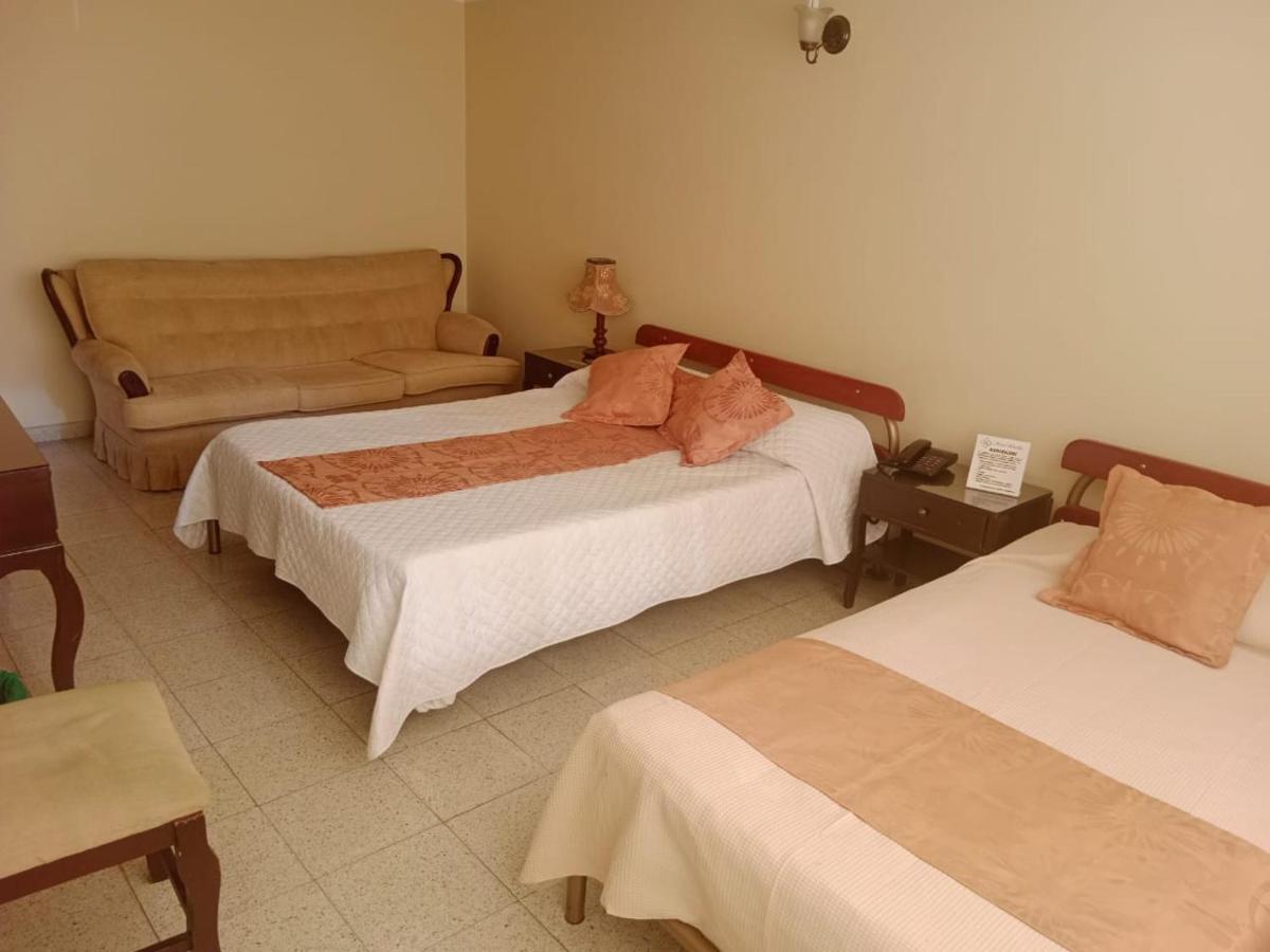 Hotel Khalifa Neiva  Ngoại thất bức ảnh