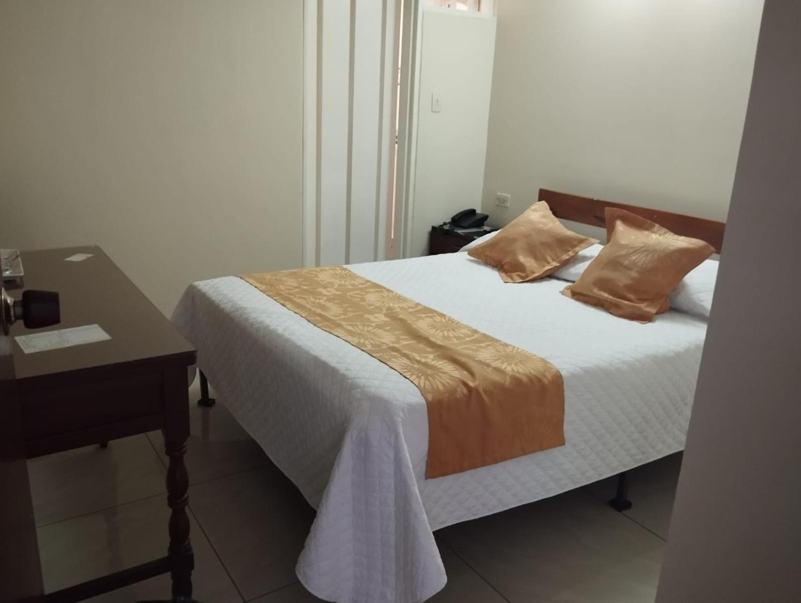 Hotel Khalifa Neiva  Ngoại thất bức ảnh